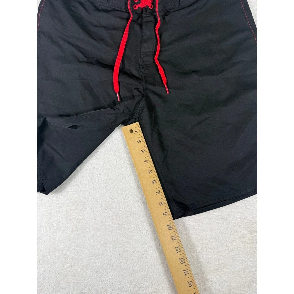 Quiksilver Board Shorts Mens‎ 34 Black Red Y2K Retro Logo Surf Swim Trunks